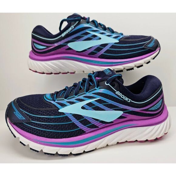 Brooks Women 9 Comfy footwear